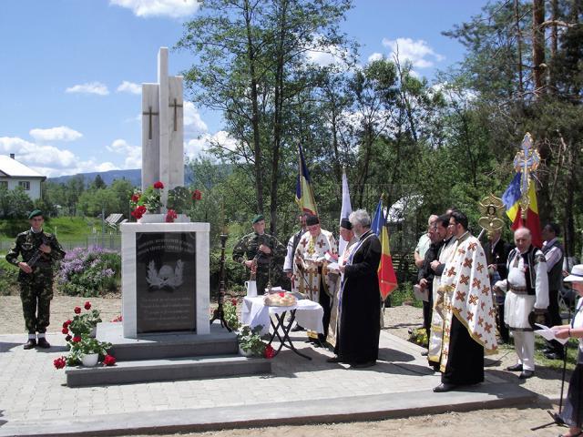 „Ne înălţăm cu eroii noştri!”