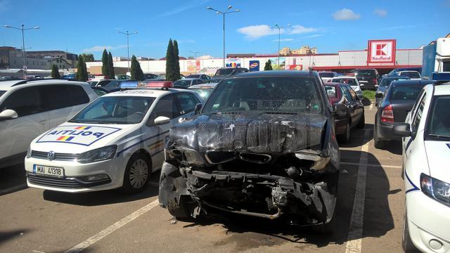 Maşini implicate în accidente rutiere