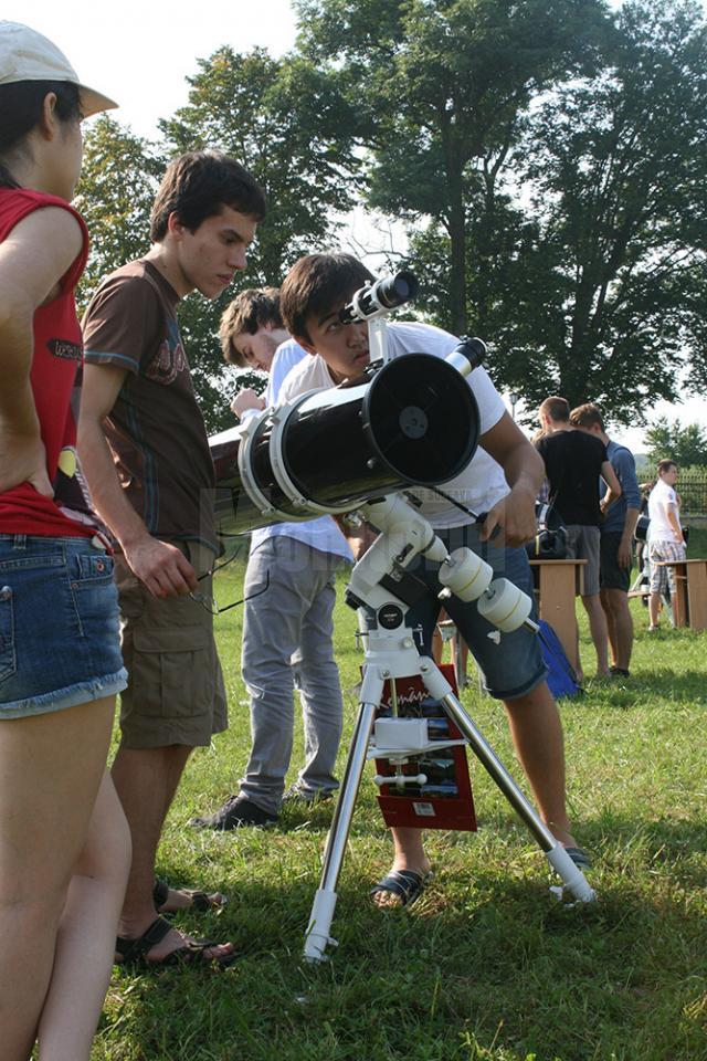 Observaţiile astronomice vor avea loc pe platoul Mănăstirii Dragomirna