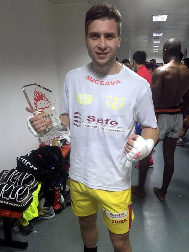 Suceveanul Andrei Ostrovanu a câştigat prin TKO, la un puternic turneu în China