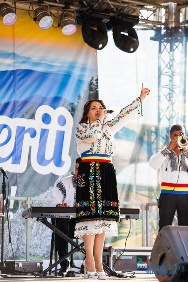 Lidia Buble, Deepcentral, Ion Paladi şi mulţi renumiţi artişti locali au concertat la Festivalul Verii