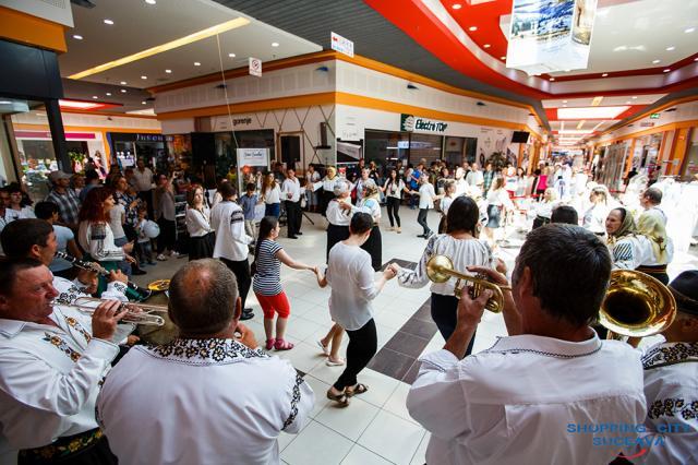 Ziua Universală a iei, sărbătorită la Shopping City Suceava