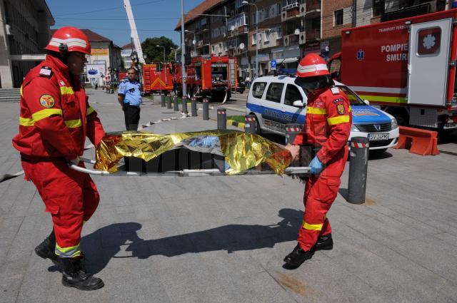 Exerciţiu de intervenţie în centrul municipiului Suceava, în cadrul unei situaţii majore de urgenţă