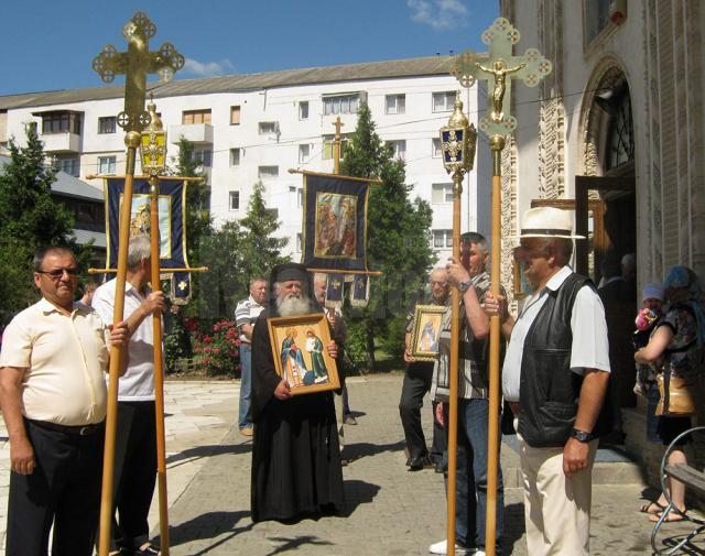 Procesiune religioasă premergătoare Zilelor municipiului Fălticeni