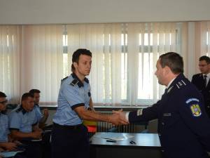 51 de agenţi de poliţie încadraţi din sursă externă au depus jurământul de credinţă