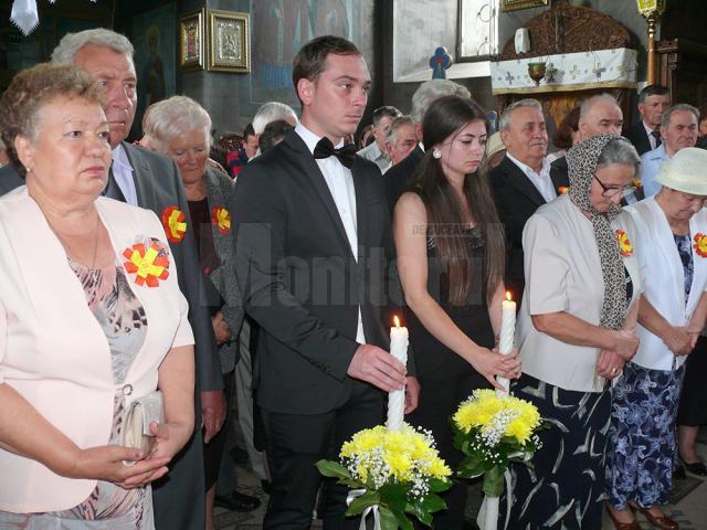 28 de cupluri din Fălticeni au sărbătorit „Nunta de aur”