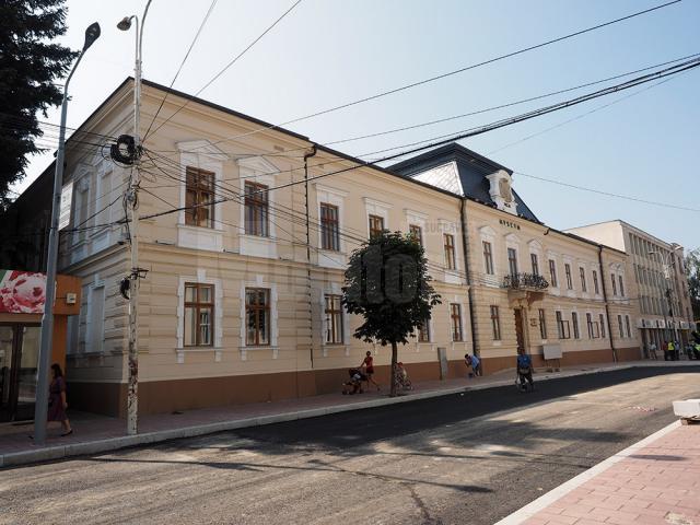 Muzeul de Istorie al Bucovinei îşi deschide porţile duminică. Vezi cum arată principalele atracţii