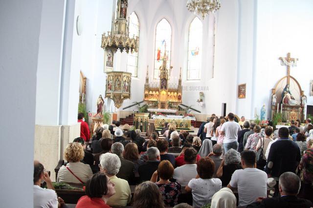 Emoţionant apel la solidaritate, rostit ieri de Patriarhul latin al Ierusalimului, la Sanctuarul de la Cacica