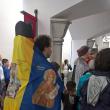 Peste 40 de copii din Bacău şi Horodnic, în vizită la Muzeul de Istorie purtând steaguri cu Ştefan cel Mare