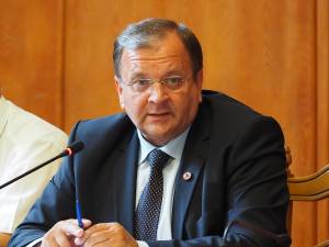 Preşedintele Consiliului Judeţean Suceava, Gheorghe Flutur, solicită scurtarea termenului de finalizare a şoselei de centură a Sucevei