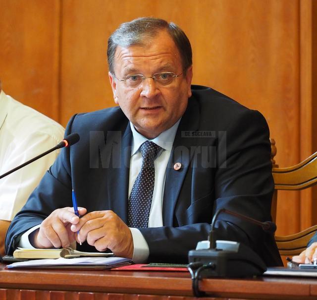 Preşedintele Consiliului Judeţean Suceava, Gheorghe Flutur, solicită scurtarea termenului de finalizare a şoselei de centură a Sucevei