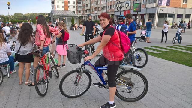 ”Fustiţele pe bicicletă” câştigă teren