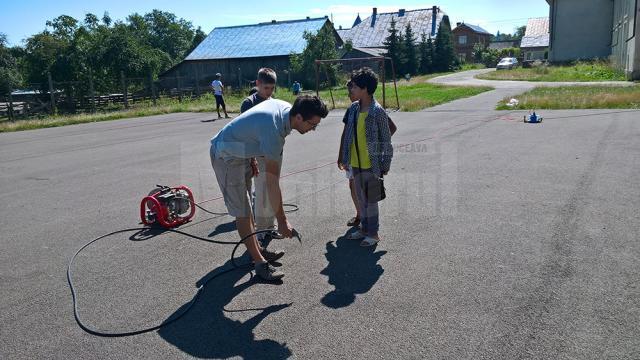 A luat în serios ”Luna Diasporei” şi a fost o zi ”orfan” în Centrul de Plasament Solca