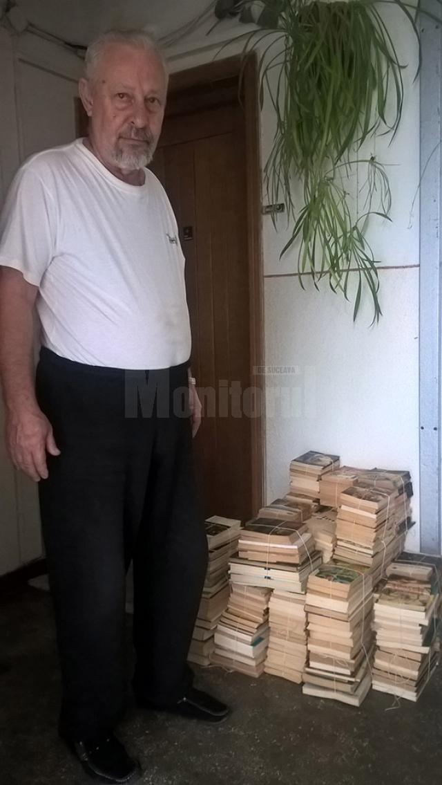 Mircea Mocanu a donat 330 de cărți