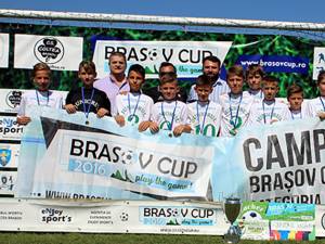 Juniorul Suceava, copii născuţi în 2004, a câştigat marele trofeu la Braşov Cup 2016