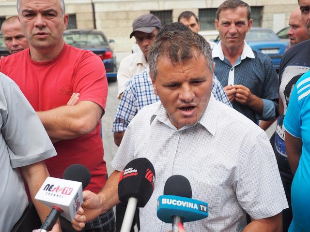 Gavril Dumbrava acuză liderii de sindicat că au pactizat cu conducerea