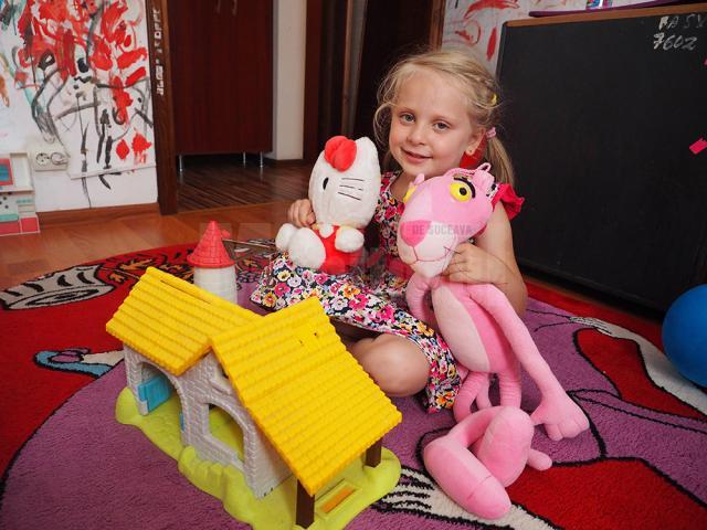 Au schimbat destinul unei fetiţe abandonate de mama naturală la doar câteva luni după naştere