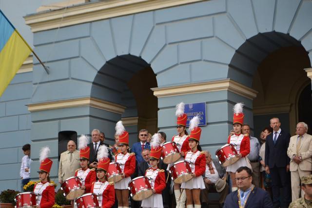 Primarul Ion Lungu a fost prezent la Zilele Orașului Cernăuți