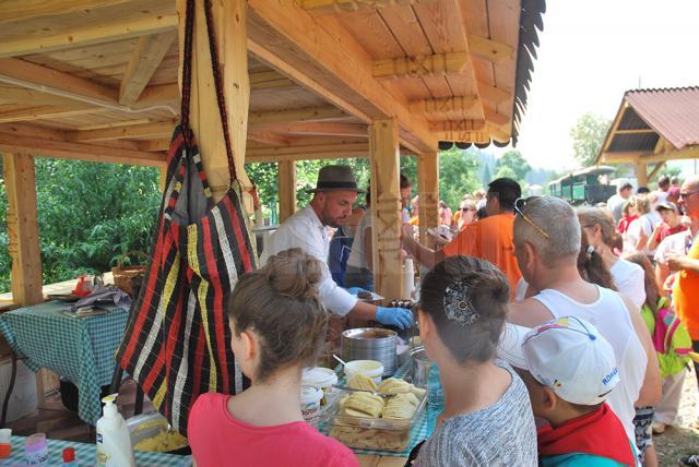 25.000 de turişti s-au plimbat cu Mocăniţa ”Huţulca” în acest an, însă prelungirea traseului întâmpină tot felul de piedici