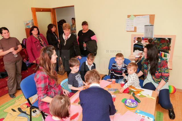 Terapie gratuită pentru copiii cu autism din Suceava, în noul Centru Help Autism