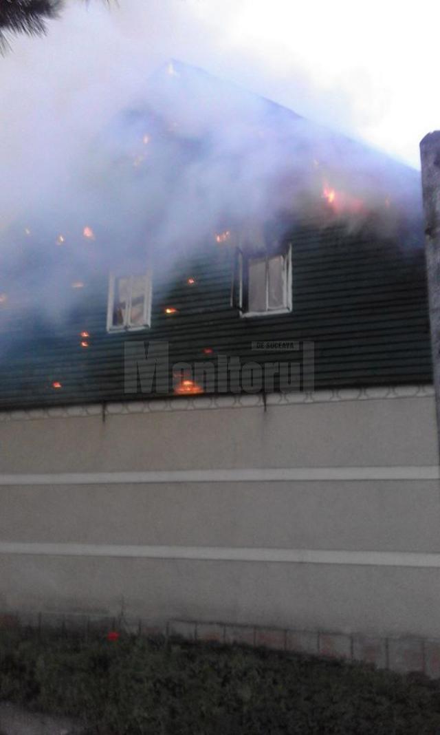 Cantonul Silvic Solca, afectat grav de un puternic incendiu