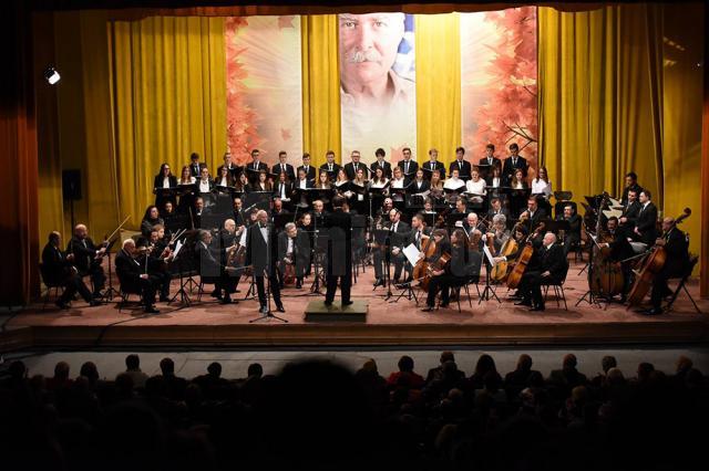 Maestrul Tudor Gheorghe a încântat audiența cu un nou spectacol Toamna Simfonic Aniversar
