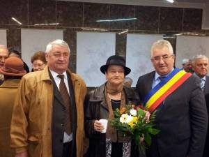 Primarul Ion Lungu a felicitat alte 23 de cupluri care au împlinit 50 de ani de căsătorie