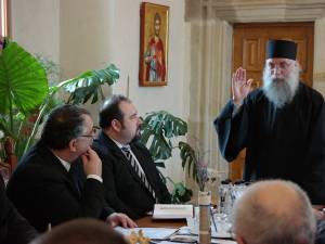 Întâlnirea organizată la Mănăstirea Putna, unde, în martie, au fost prezente nume importante din conducerea CFR Călători şi CFR Infrastructură