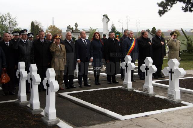 Ziua Armatei, marcată la Suceava printr-o ceremonie militară şi religioasă la Monumentul Soldatului Necunoscut