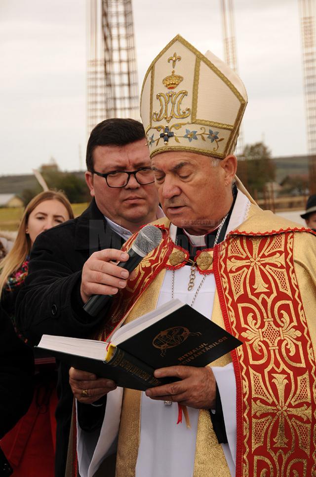 Ceremonialul religios a fost condus de Episcopul de Iași, Petru Gherghel