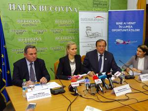 Directorul de comunicare al Wizz Air, Tamara Vallois (centru), a apreciat dezvoltarea parteneriatului cu Aeroportul Suceava