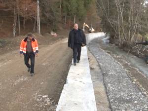 Gheorghe Flutur a inspectat lucrările din Voroneț, una dintre zonele cele mai afectate de inundaţii