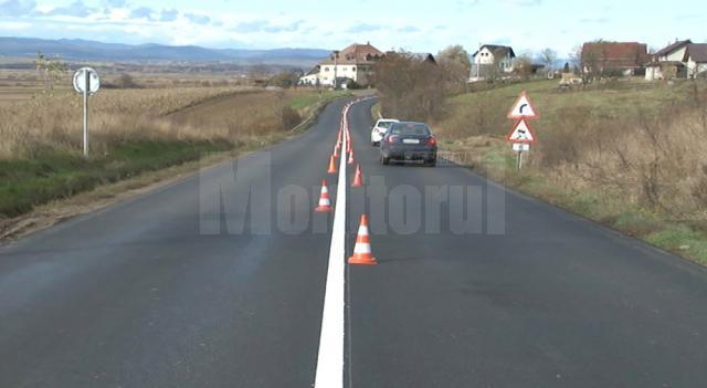Gheorghe Flutur consideră prioritare lucrările de asfaltare a drumurilor către Rădăuţi