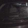 Parbrizul și oglinda retrovizoare ale autoturismului au fost avariate în urma impactului cu victima