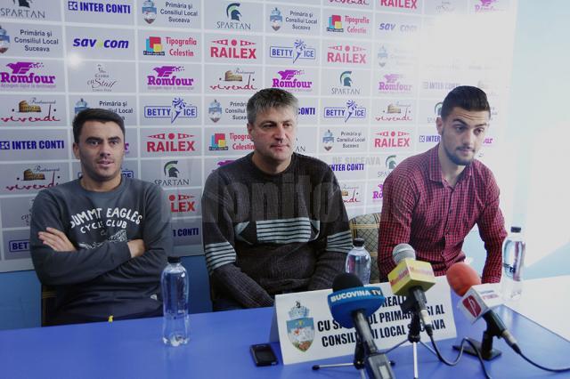 Cornel Căinari, Cristi Popovici şi Toma Niga au prefaţat meciul de duminică, cu  Sepsi Sfântu Gheorghe