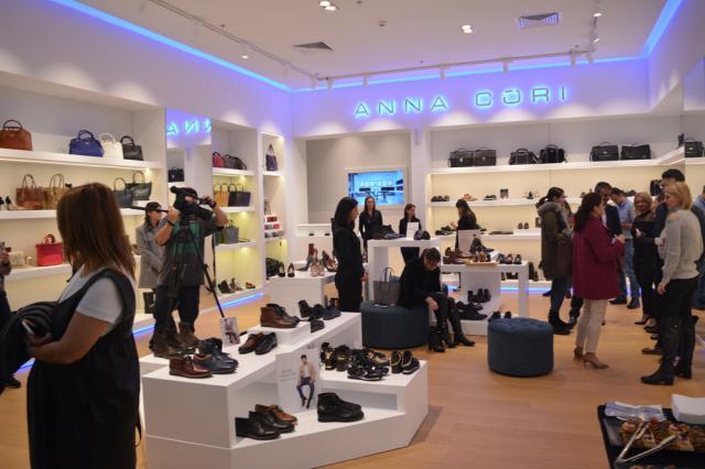 ANNA CORI, brandul românesc de încălţăminte, este prezent, din 10 noiembrie şi în AFI Palace Cotroceni