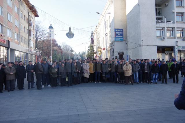 ALDE Suceava a început campania printr-un flashmob care a redat din oameni harta judeţului