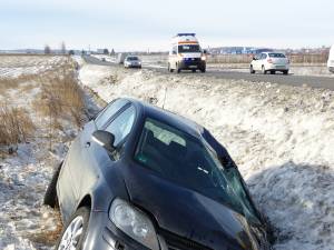 Un grav accident rutier în care au fost angrenate trei autoturisme a avut loc la intrarea în localitatea Ilișești