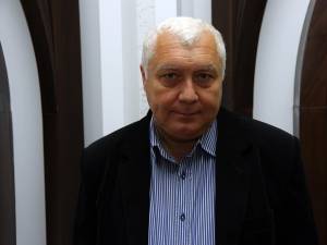 Medicul psihiatru Alexandru Paziuc candidează în calitate de independent pentru un loc în Camera Deputaţilor la alegerile din 11 decembrie