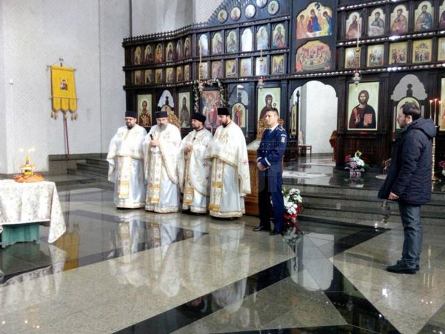 Victimele accidentelor de circulaţie au fost comemorate ieri la Catedrala Ortodoxă din municipiul Suceava