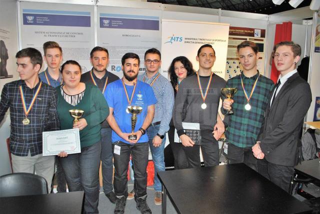 Elevi şi studenţi suceveni au fost premiaţi în cadrul Salonului Naţional de Inventică pentru Tineret