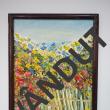 „Flori dincolo de gard” (53x38) înrămat, autor Ioan Bodnar, preţ 100 de dolari