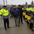 Primarul Ion Lungu a inspectat parcul auto al societăţii Diasil, cu care se va interveni pe străzile Sucevei, precum şi stocurile de antiderapant