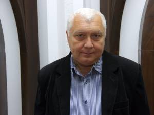 Preşedintele Asociaţiei de Psihiatrie Socială din România, medicul psihiatru sucevean Alexandru Paziuc, candidat independent pentru un mandat de deputat