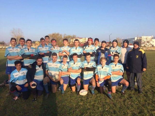 Echipa de rugby sub 18 ani a LPS Suceava după victoria de la Focșani