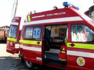 Copilul a fost dus la Bucureşti cu ambulanța SMURD