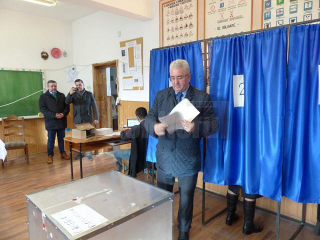 Ion Lungu a votat pentru continuarea dezvoltării oraşului și a judeţului