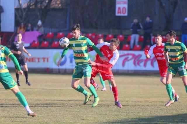 Sucevenii n-au putut evita înfrângerea în meciul de la Arad. Sursă foto: Ciprian Petcuț