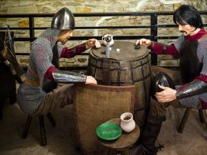 Cetatea are propria ei viaţă, pe care o împărtăşeşte cu vizitatorii