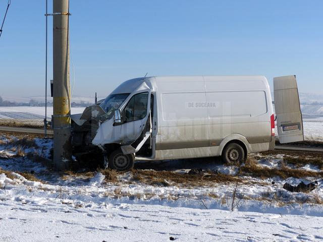 Accidentul a avut loc joi la prânz, în jurul orei 12.00, pe DN 2A, în apropierea intersecţiei din zona Ratoş din comuna Bălcăuţi